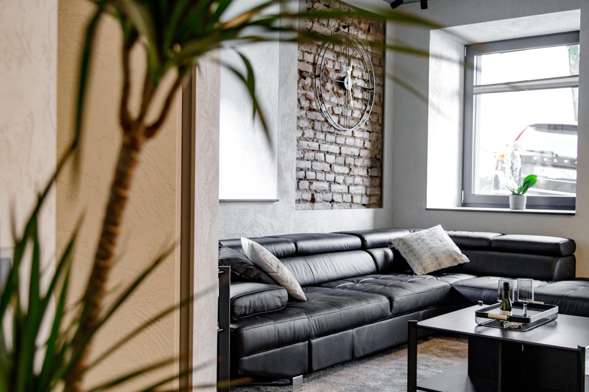 Hales Old Town Urban Apartments Vilnius Exterior photo