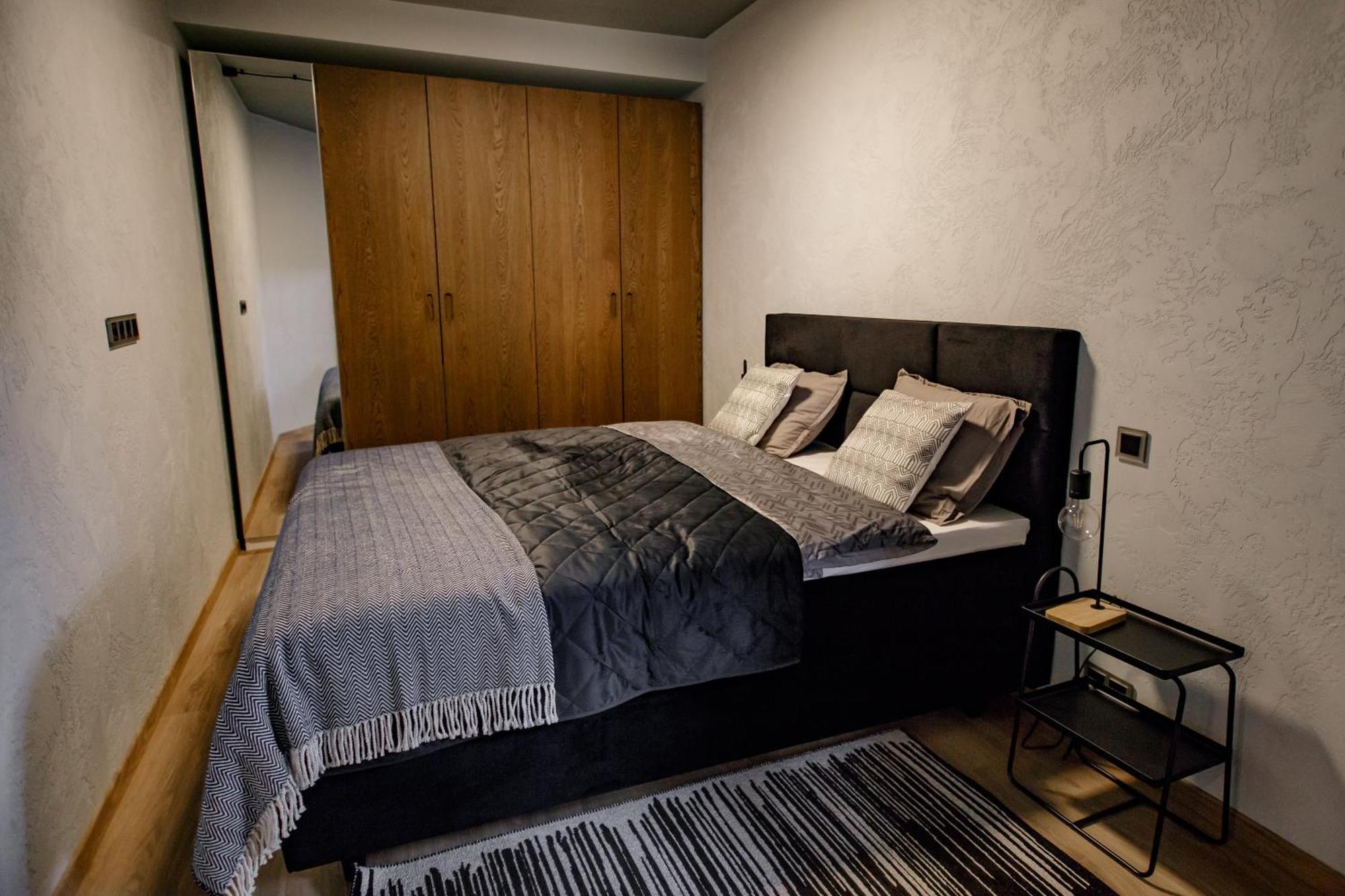 Hales Old Town Urban Apartments Vilnius Exterior photo