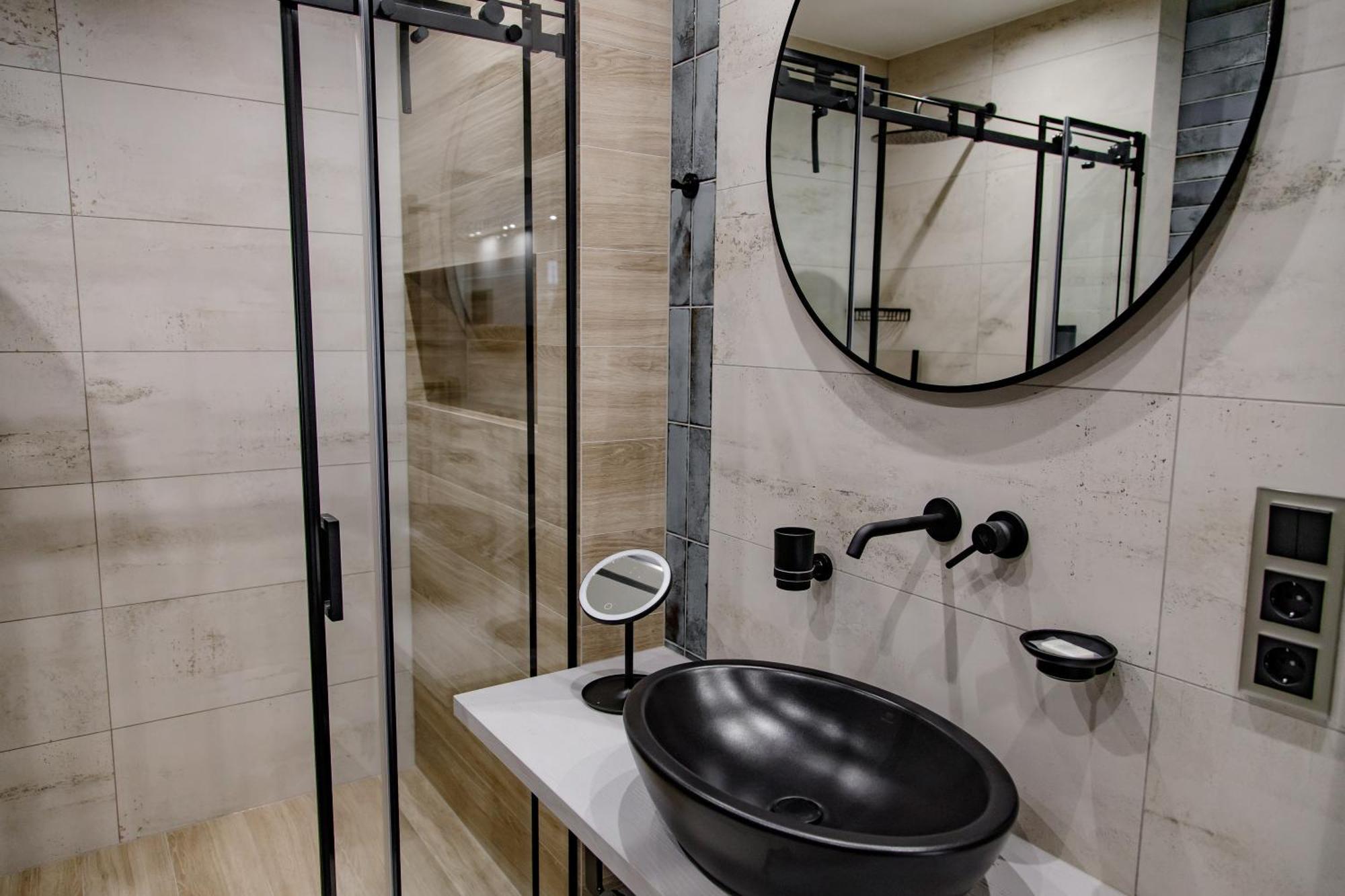Hales Old Town Urban Apartments Vilnius Exterior photo